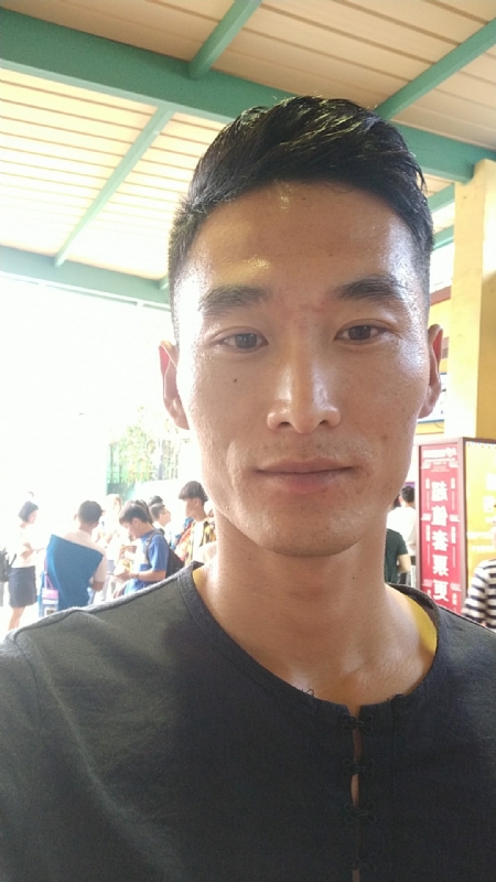 难得糊涂的第一张照片--南平相亲服务中心