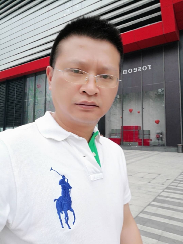 硬汉的第一张照片--南平相亲服务中心