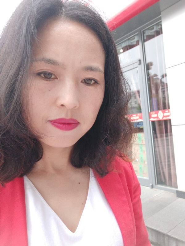 枫叶飘零的第一张照片--南平相亲服务中心