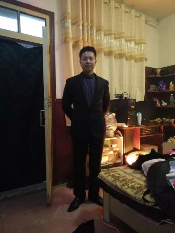 亮亮的第一张照片--南平相亲服务中心