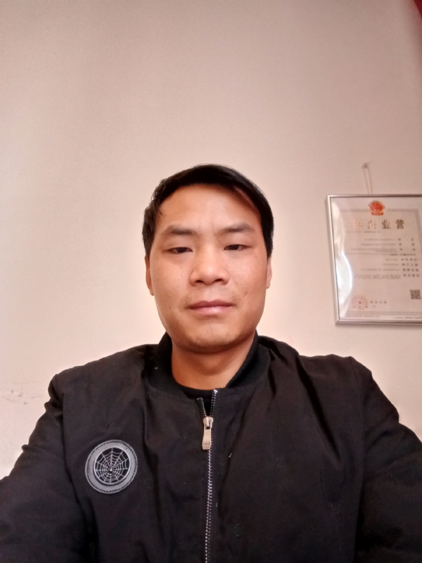 追寻爱情她在哪里的第一张照片--南平相亲服务中心