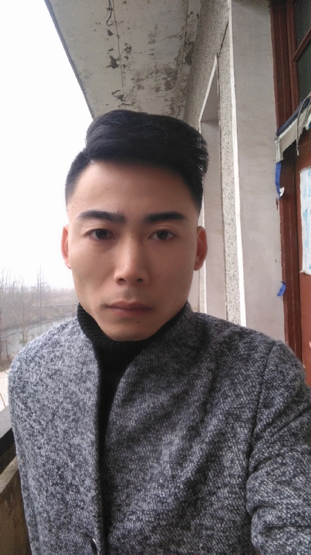 谁伴我闯荡的第一张照片--南平相亲服务中心