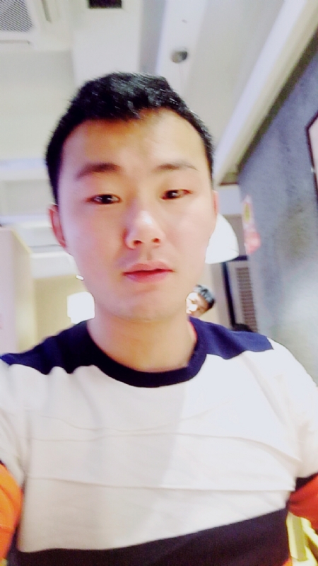 云淡风轻的第一张照片--南平相亲服务中心