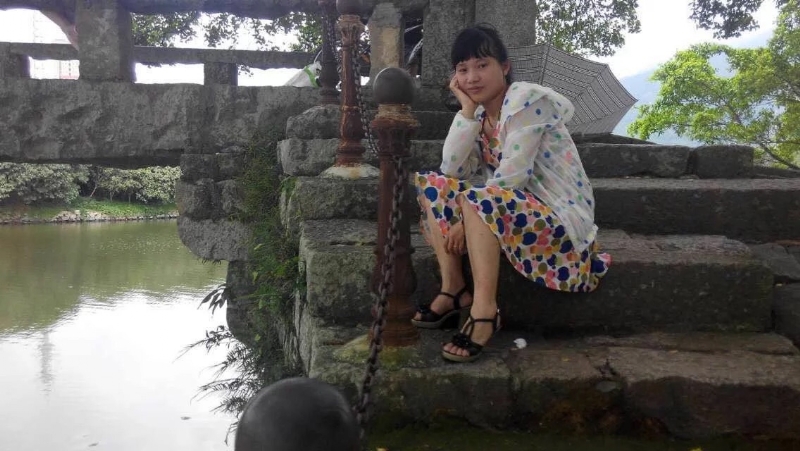 女子悠然的第一张照片--南平相亲服务中心