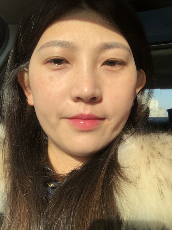 轻闭双眼的第一张照片--南平相亲服务中心