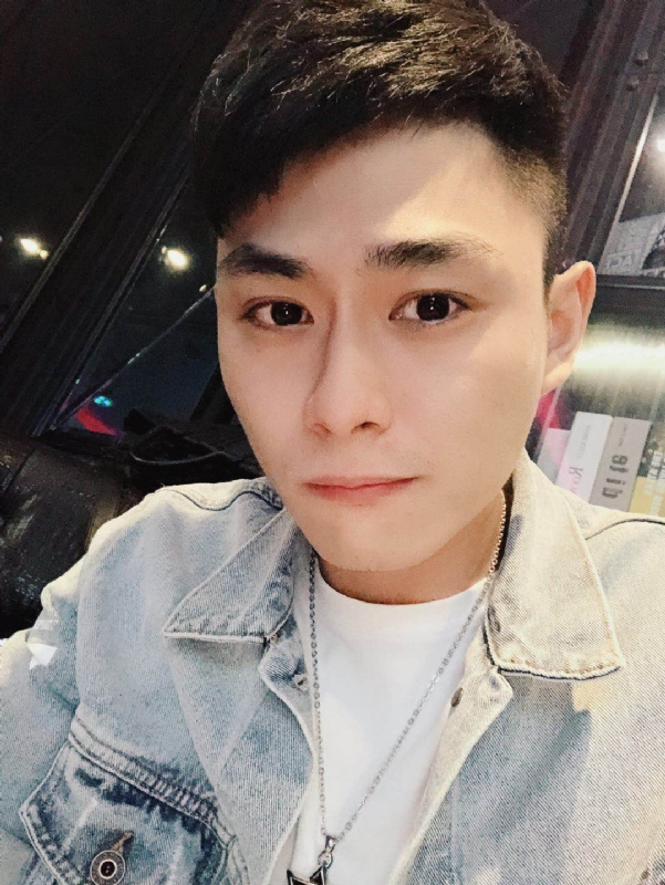 浩浩的第一张照片--南平相亲服务中心