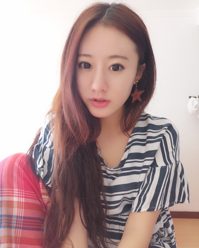 没有故事的女同学的第二张照片--南平相亲服务中心