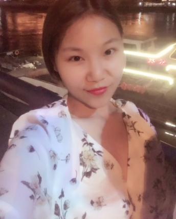 彩儿的第一张照片--南平相亲服务中心