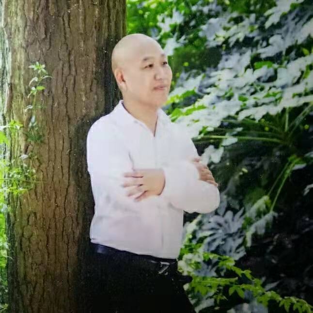 郑鑫牵手的第一张照片--南平相亲服务中心