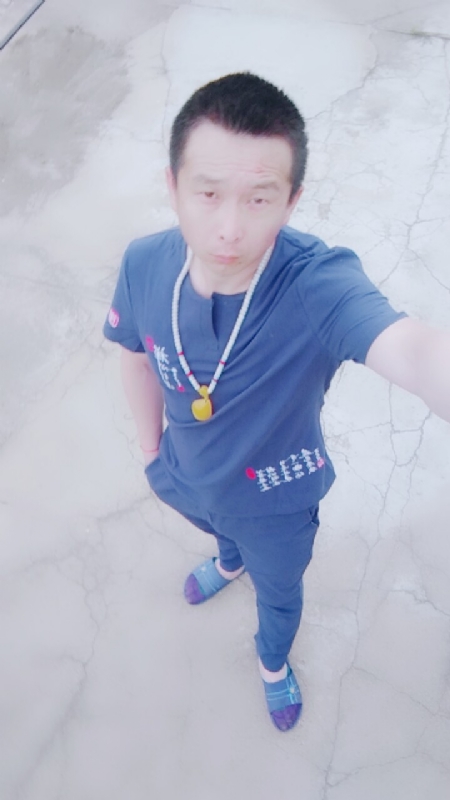 一叶之秋的第一张照片--南平相亲服务中心