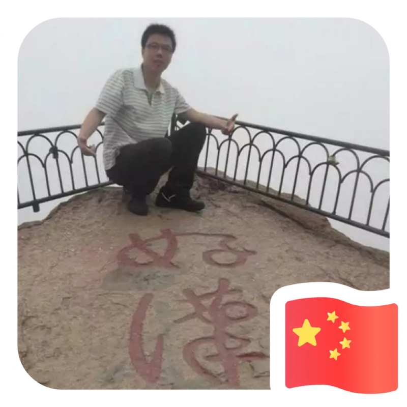 一只小虎牙的第一张照片--南平相亲服务中心