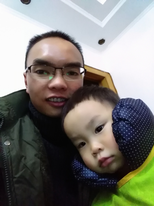 123木头人的第一张照片--南平相亲服务中心