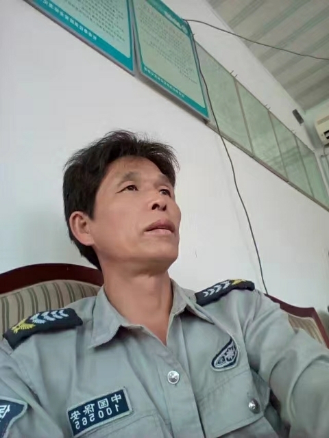 卧窗听雨的第一张照片--南平相亲服务中心