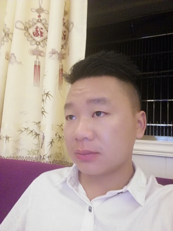 王梓林的第一张照片--南平相亲服务中心