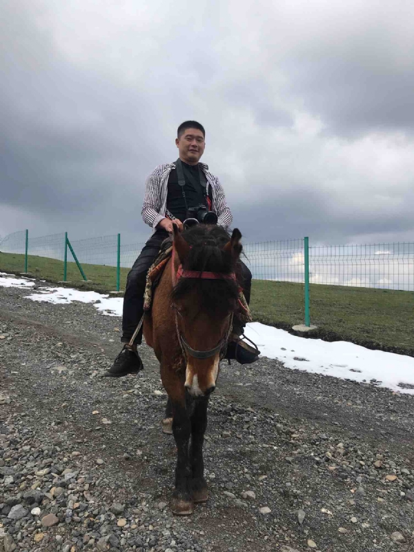 一个人的第一张照片--南平相亲服务中心