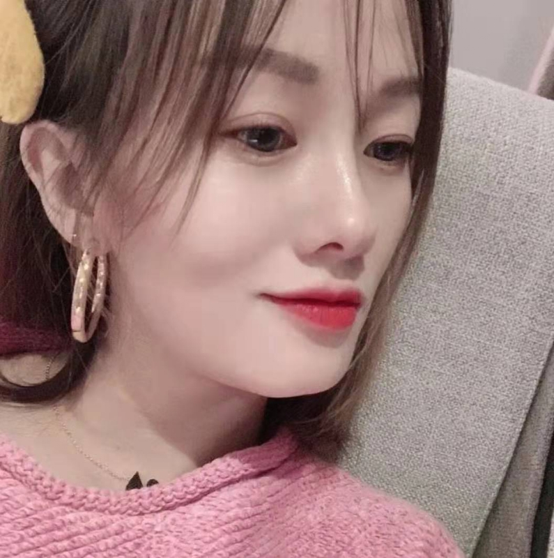 微醺的笑容的第一张照片--南平相亲服务中心