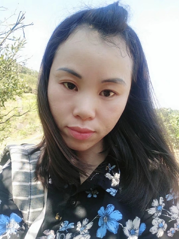 英英的第一张照片--南平相亲服务中心