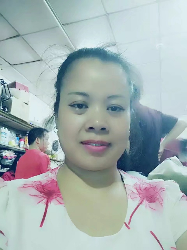 把自己当宝贝的第一张照片--南平相亲服务中心