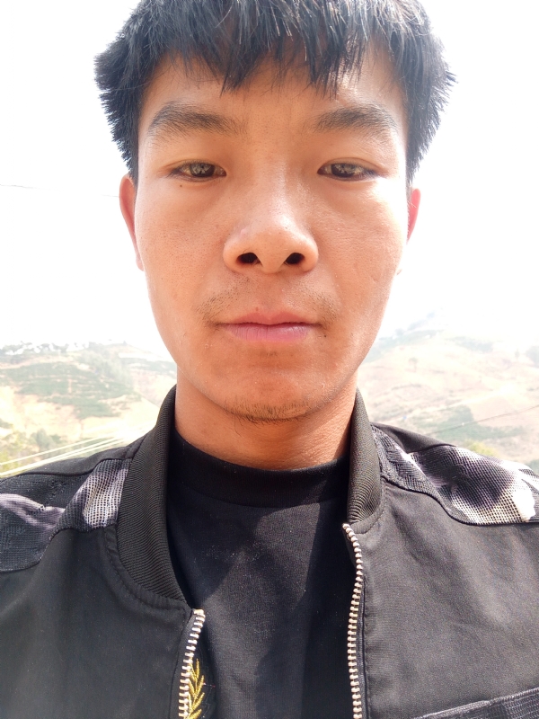 唐伟的第一张照片--南平相亲服务中心