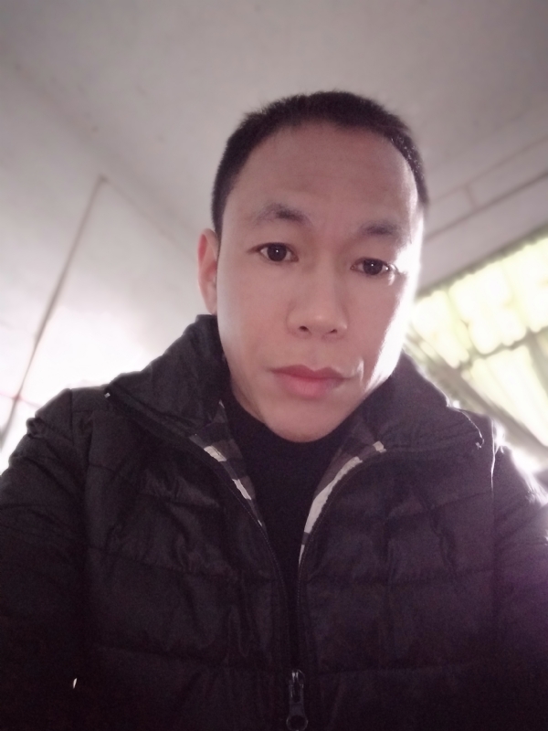 相信真爱的第一张照片--南平相亲服务中心