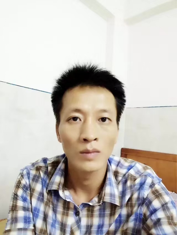 流年未亡的第一张照片--南平相亲服务中心