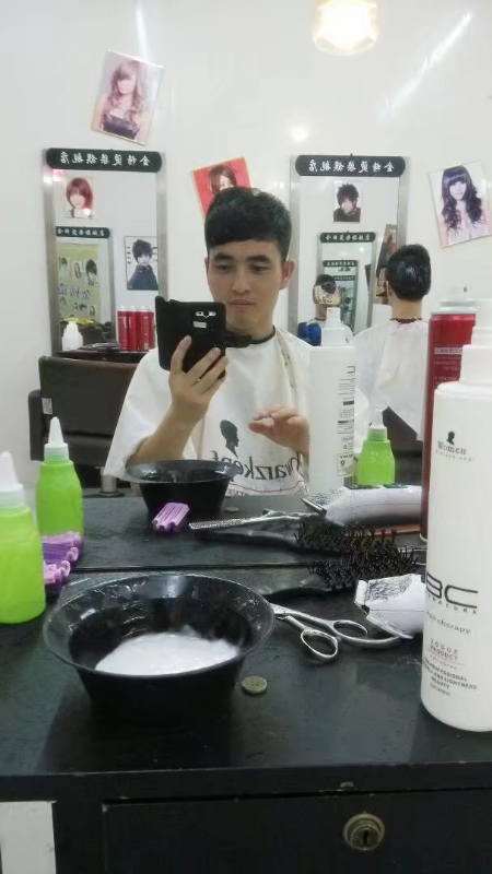 牛郎的第二张照片--南平相亲服务中心