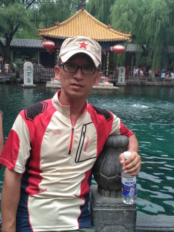 晓峰的第二张照片--南平相亲服务中心