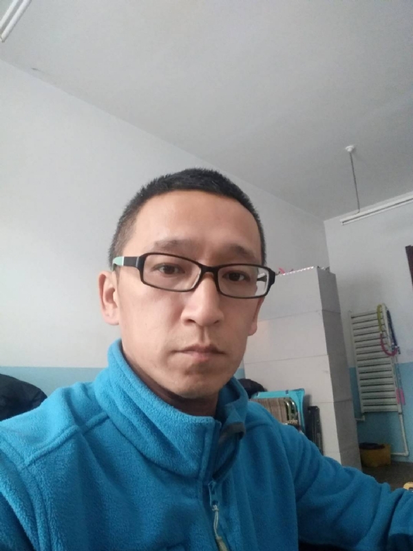 晓峰的第三张照片--南平相亲服务中心