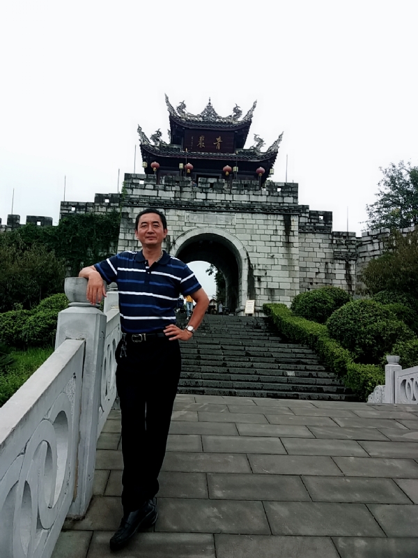 真心的龙的第六张照片--南平相亲服务中心