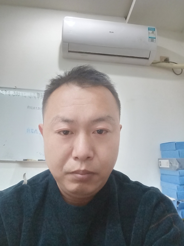 寻找另一半的第一张照片--南平相亲服务中心