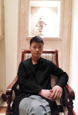 制片人杨亚林的第一张照片--南平相亲服务中心