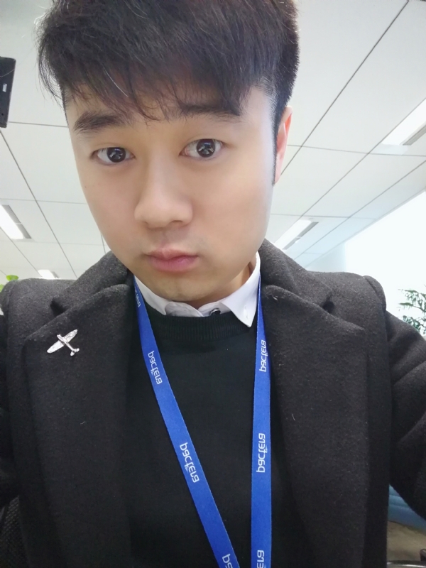 择一爱与被爱的第一张照片--南平相亲服务中心