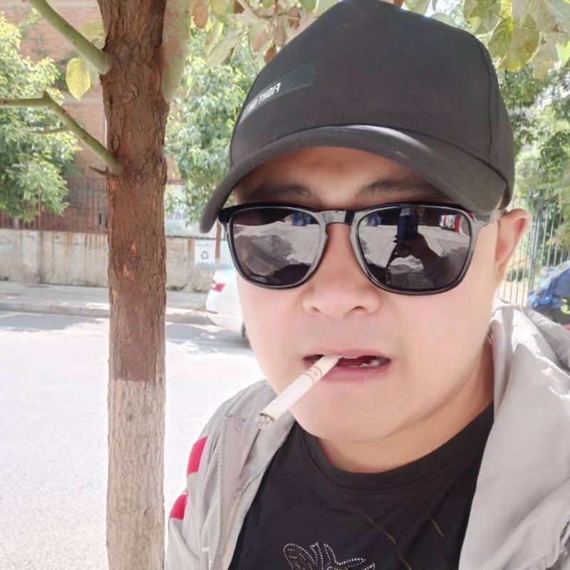 瞄小七的第一张照片--南平相亲服务中心