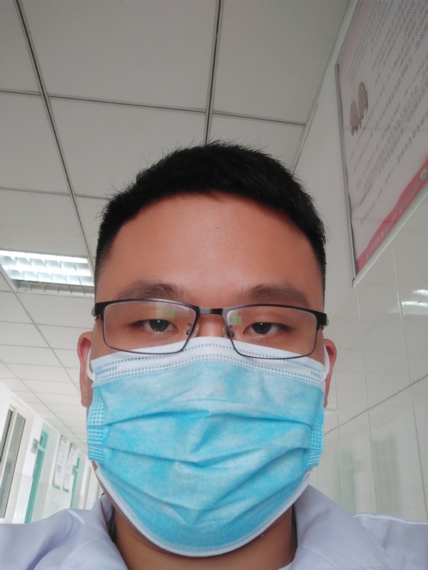 风轻云淡的第一张照片--南平相亲服务中心