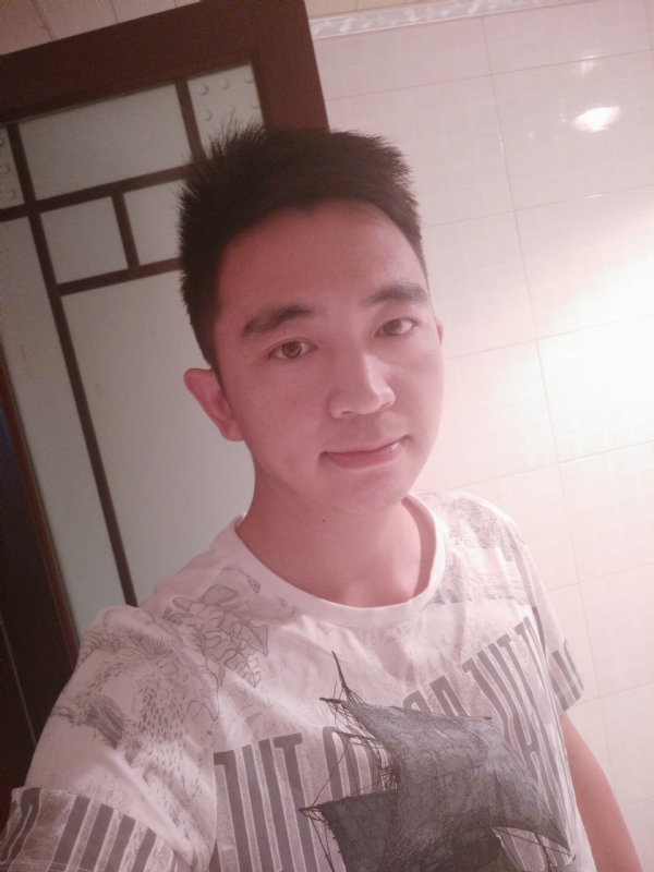 彭亮的第一张照片--南平相亲服务中心