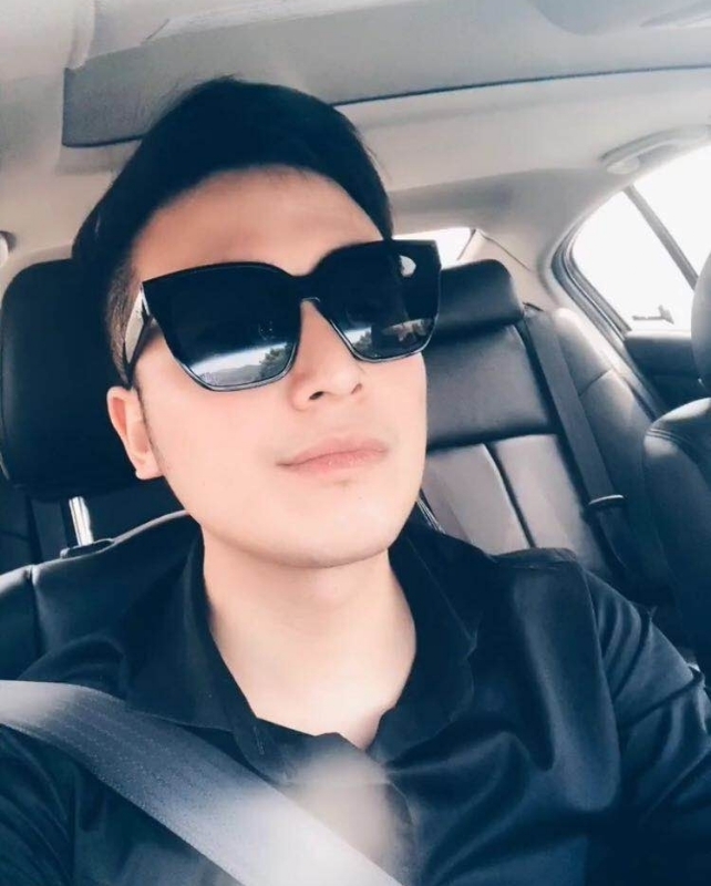 沉稳的第一张照片--南平相亲服务中心