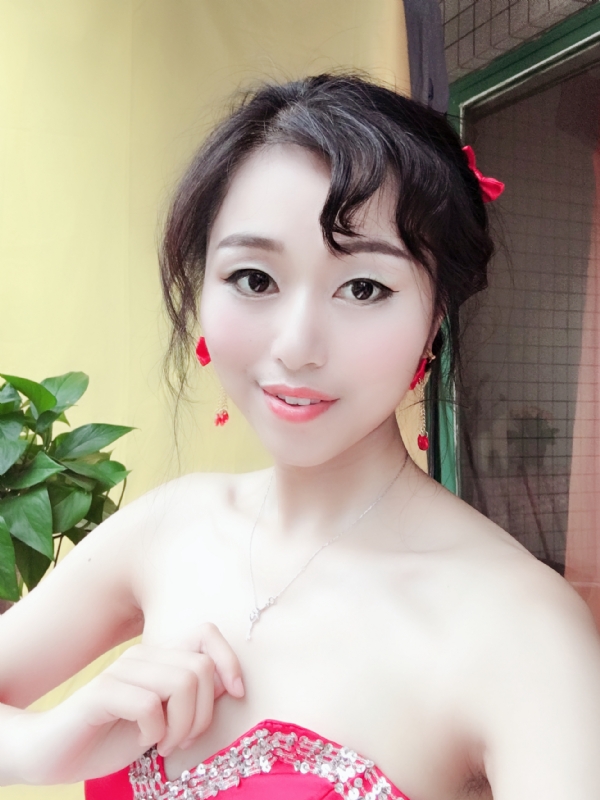 薇薇的第一张照片--南平相亲服务中心