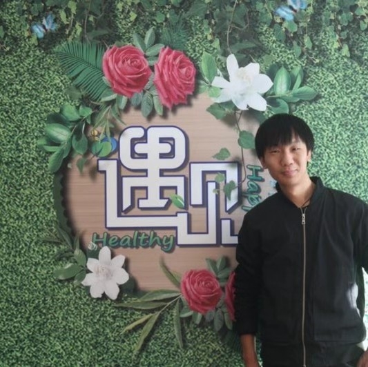 影视人~混爷张的第一张照片--南平相亲服务中心