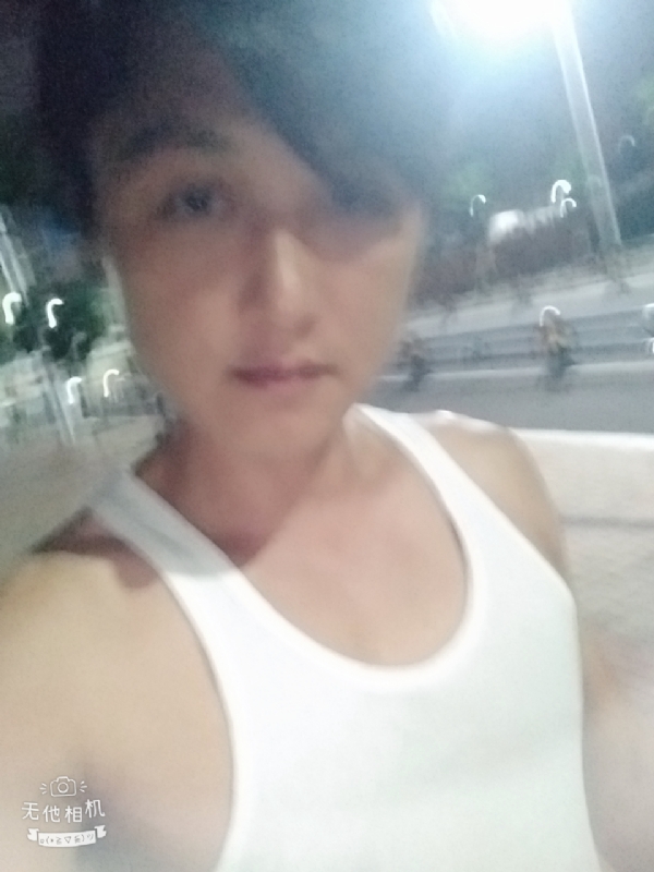 弟弟的第一张照片--南平相亲服务中心