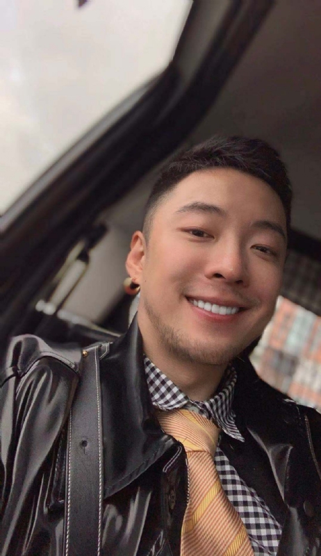 平凡英雄的第二张照片--南平相亲服务中心