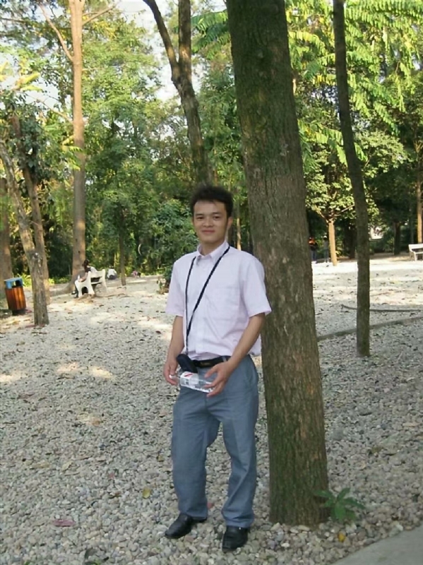 雨浓的第二张照片--南平相亲服务中心