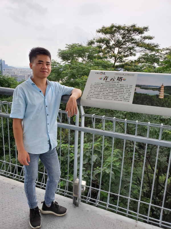 尚德的第一张照片--南平相亲服务中心