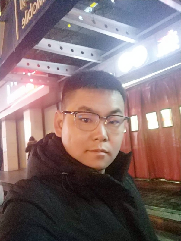 杜跃龙的第二张照片--南平相亲服务中心