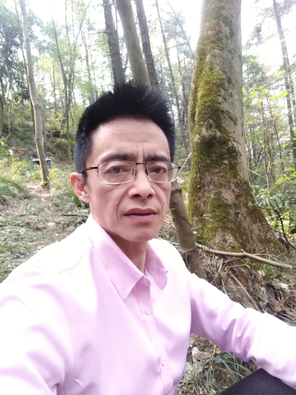 吴彬的第一张照片--南平相亲服务中心