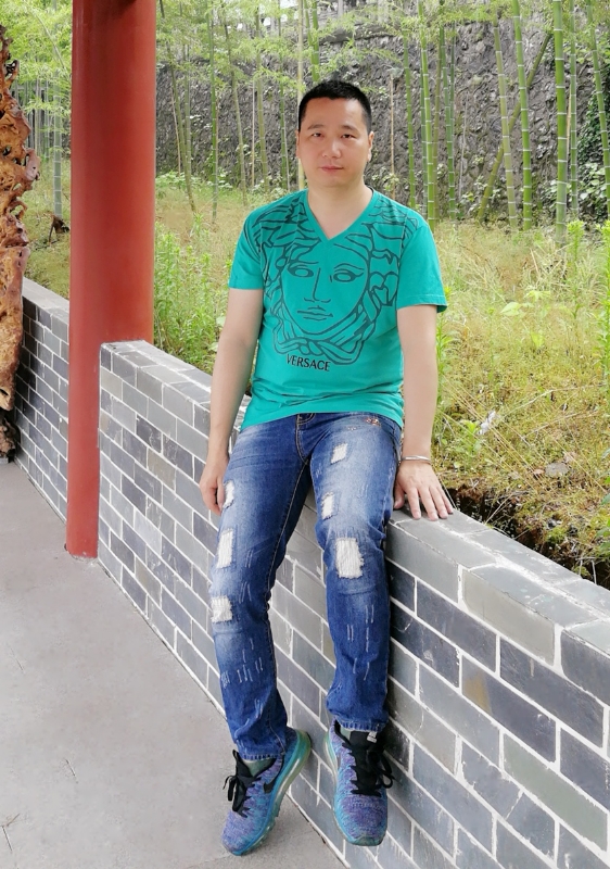 缘分不易的第一张照片--南平相亲服务中心