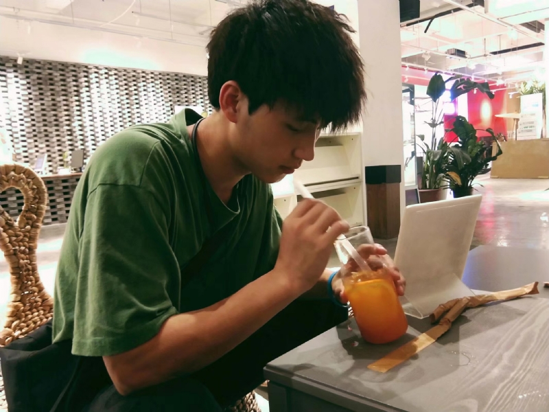 一花一世界的第二张照片--南平相亲服务中心