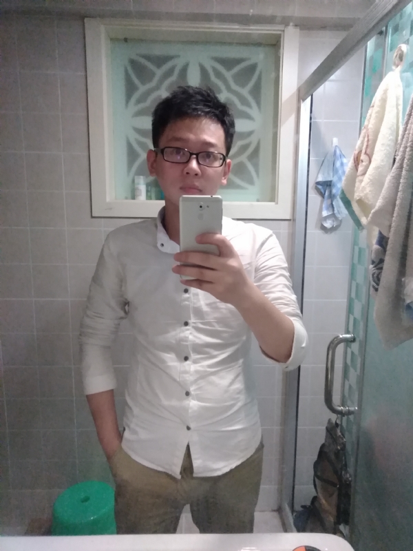 花谢魂伤的第一张照片--南平相亲服务中心