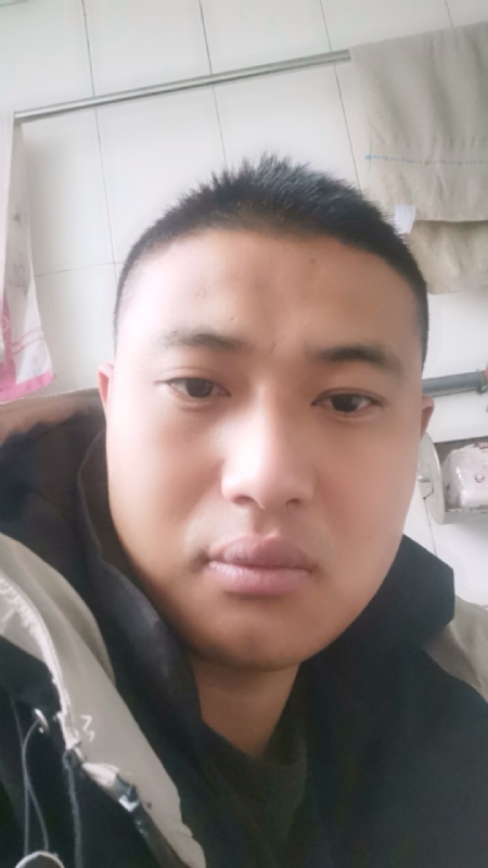 烟花再美不过瞬间的第一张照片--南平相亲服务中心