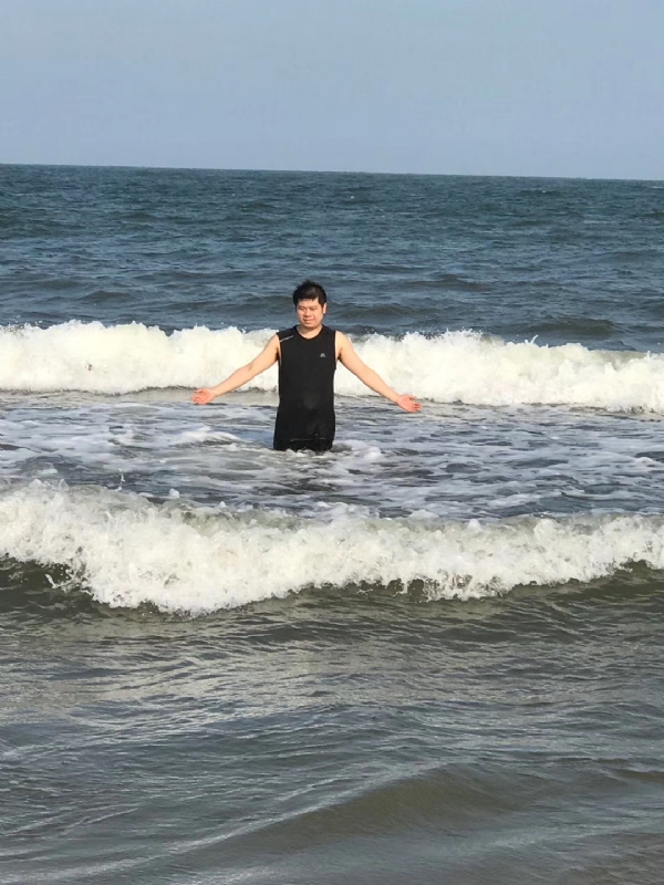 TS杰的第一张照片--南平相亲服务中心