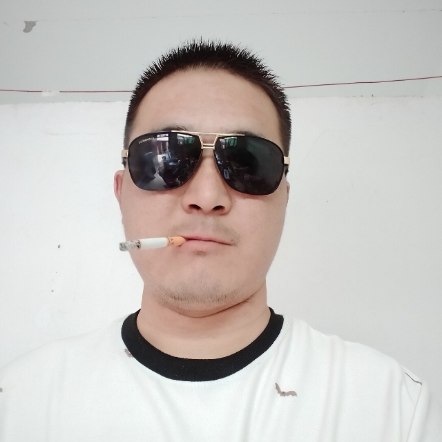 白伟伟的第一张照片--南平相亲服务中心